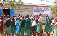 Children arriving for day of african child